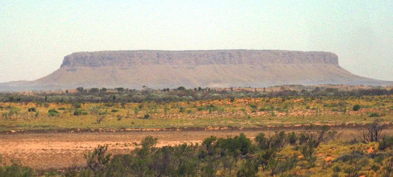 IMG_6168.JPG - "Fool-uru" ligner Uluru, men hedder egentlig Mount Connor