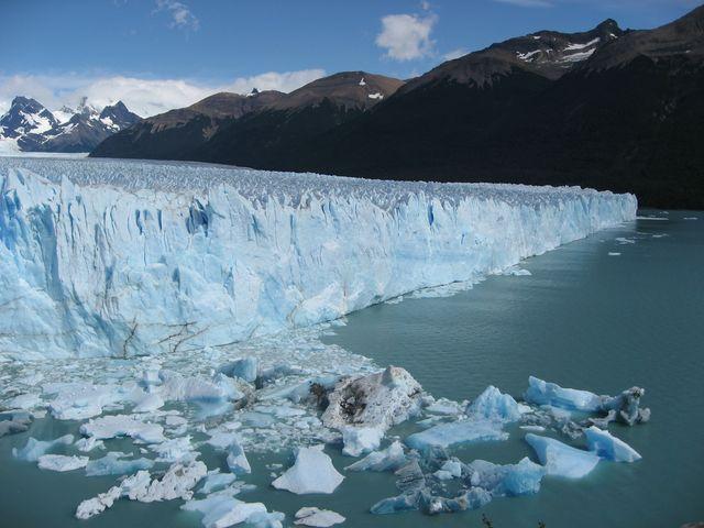 IMG_2816.JPG - Perito Moreno - 55 m høj gletcher